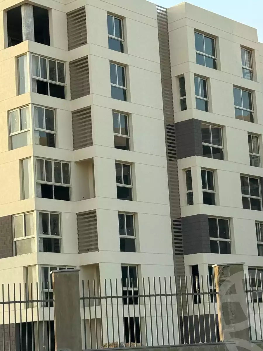 https://aqarmap.com.eg/en/listing/6357224-for-sale-cairo-new-cairo-lmstqbl-syty-compounds-alaire-compound-al-ahly-sabbour