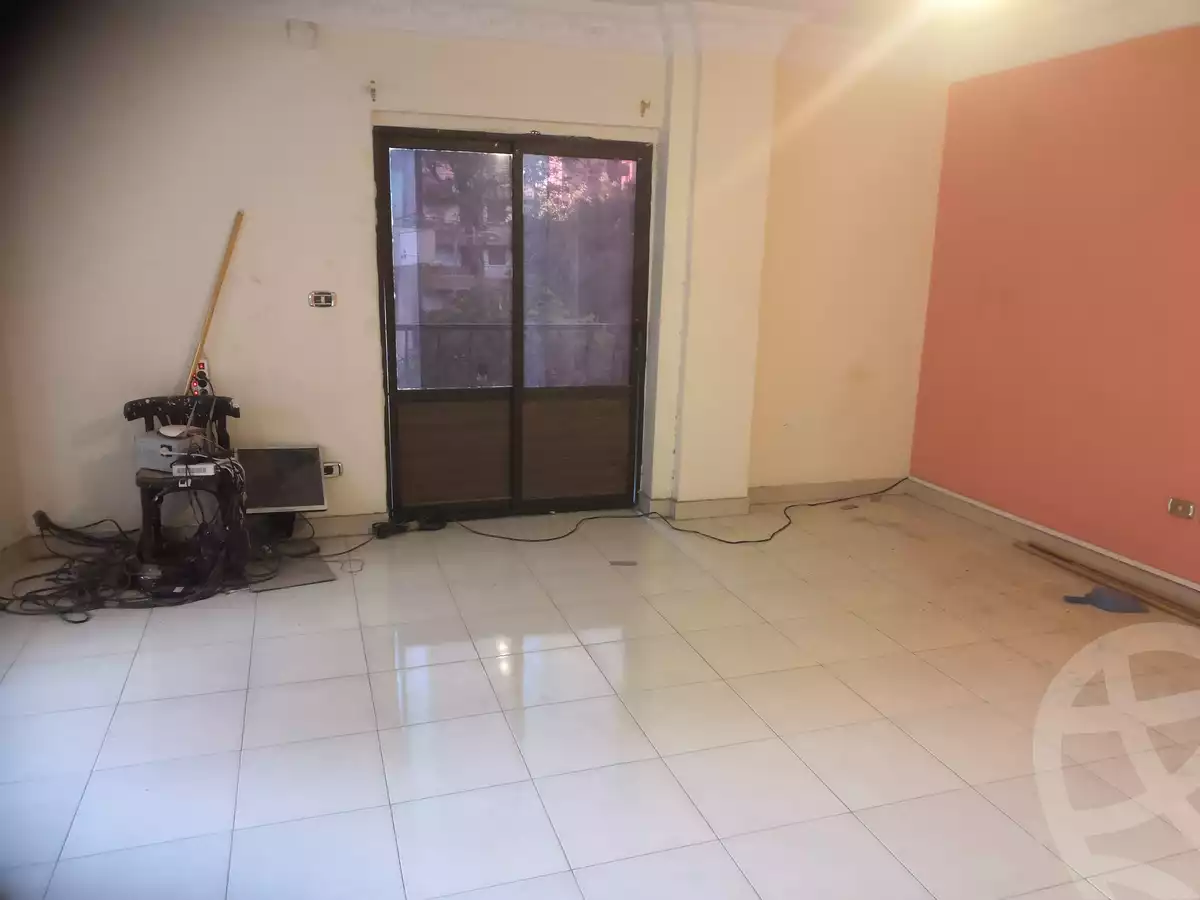 https://aqarmap.com.eg/en/listing/6357348-for-rent-cairo-manial-el-rawda-st
