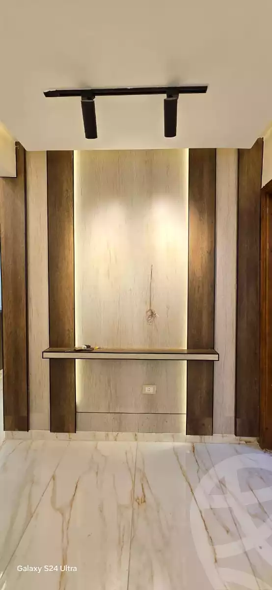 https://aqarmap.com.eg/en/listing/6358128-for-sale-cairo-hadayek-el-ahram-mina-gate