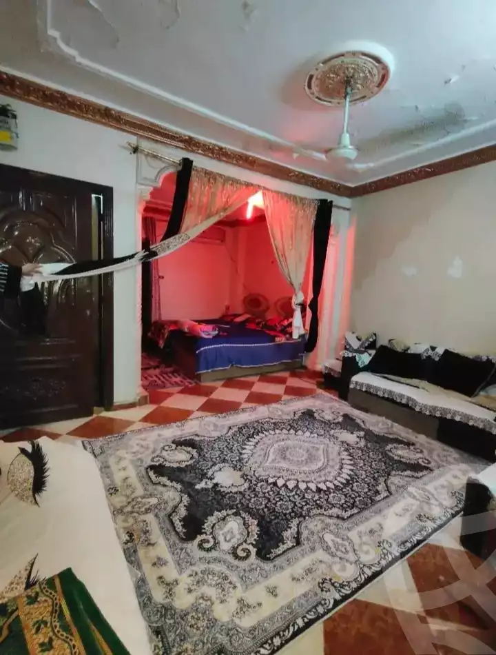 https://aqarmap.com.eg/ar/listing/6358496-for-sale-qalyubia-shubra-el-khaima-om-bayoumi