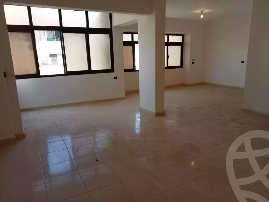 https://aqarmap.com.eg/en/listing/6358601-for-sale-cairo-mokattam-lhdb-l-ly-diplomats-neighborhood
