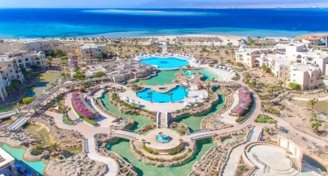 https://aqarmap.com.eg/ar/listing/6360307-for-sale-red-sea-hurghada-resorts-bay-west-soma-bay