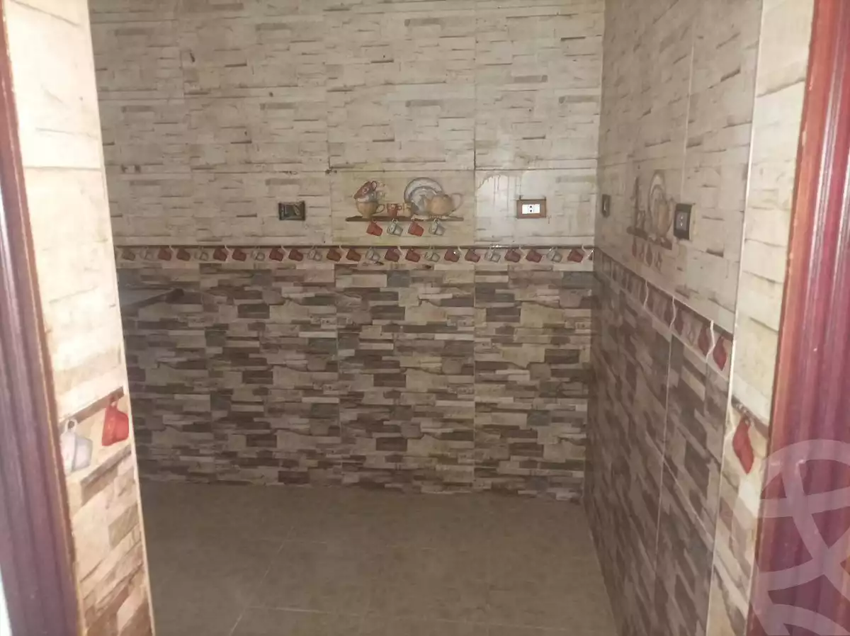 https://aqarmap.com.eg/en/listing/6361409-for-rent-cairo-ain-shams-ahmed-esmat-st