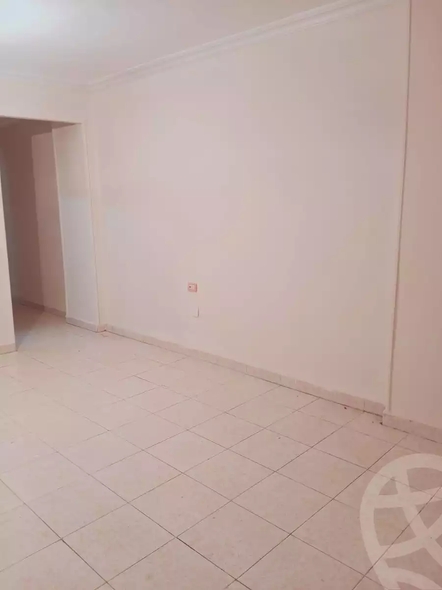 https://aqarmap.com.eg/ar/listing/6362097-for-sale-cairo-ain-shams-ahmed-esmat-st