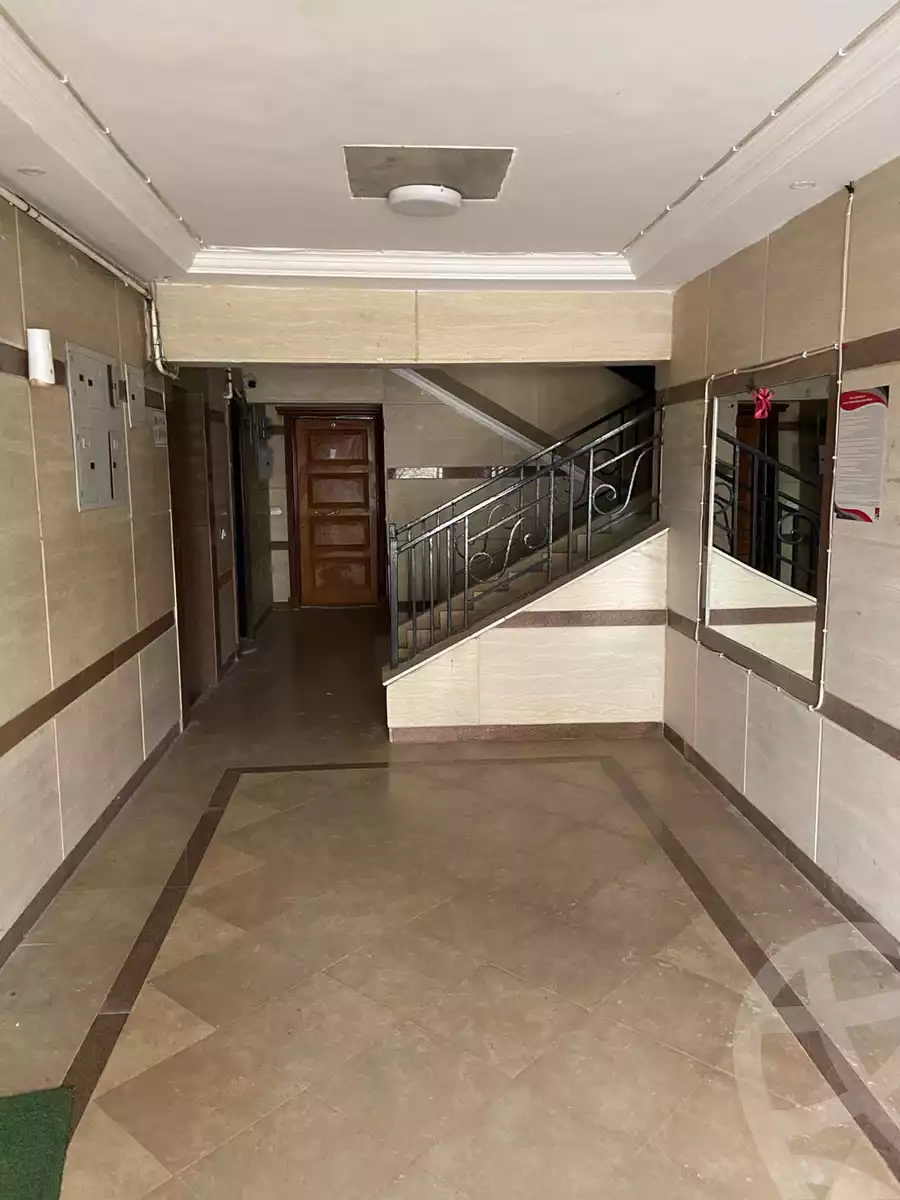 https://aqarmap.com.eg/en/listing/6363007-for-sale-cairo-el-sheikh-zayed-city-compounds-dr-msr