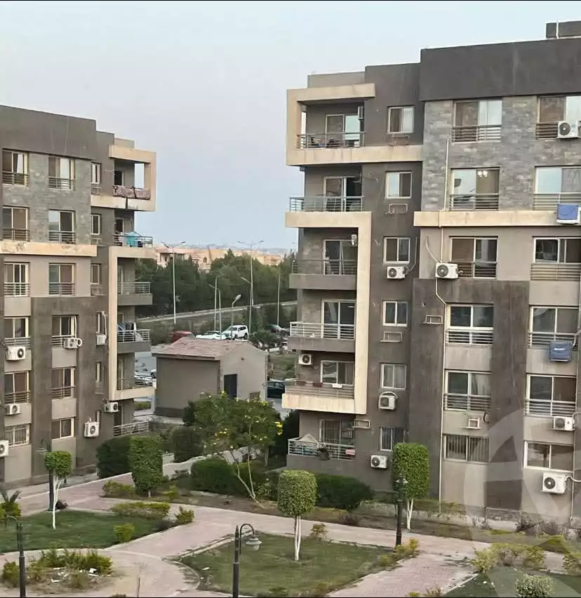 https://aqarmap.com.eg/en/listing/6363402-for-rent-cairo-el-sheikh-zayed-city-compounds-dr-msr