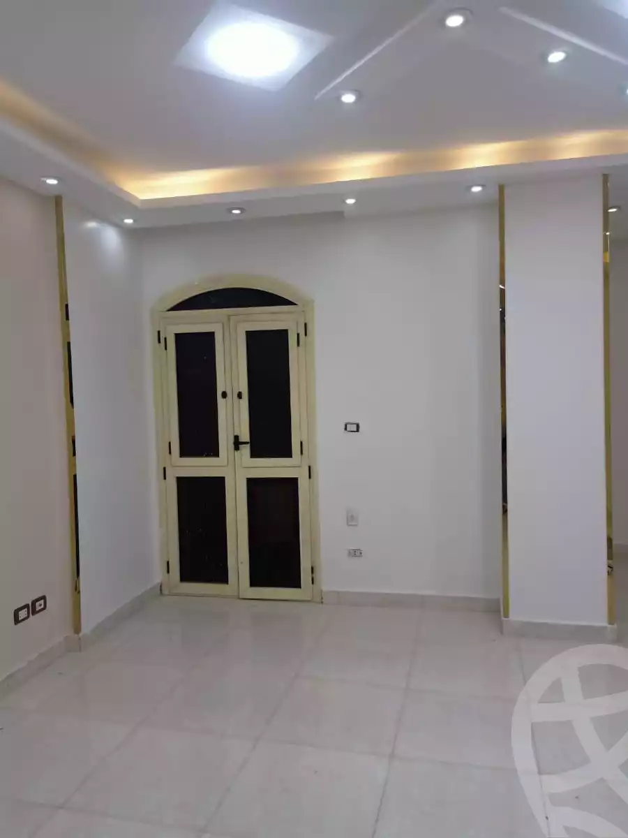 https://aqarmap.com.eg/ar/listing/6363456-for-rent-cairo-helwan-hadayek-helwan-el-khashab-canal