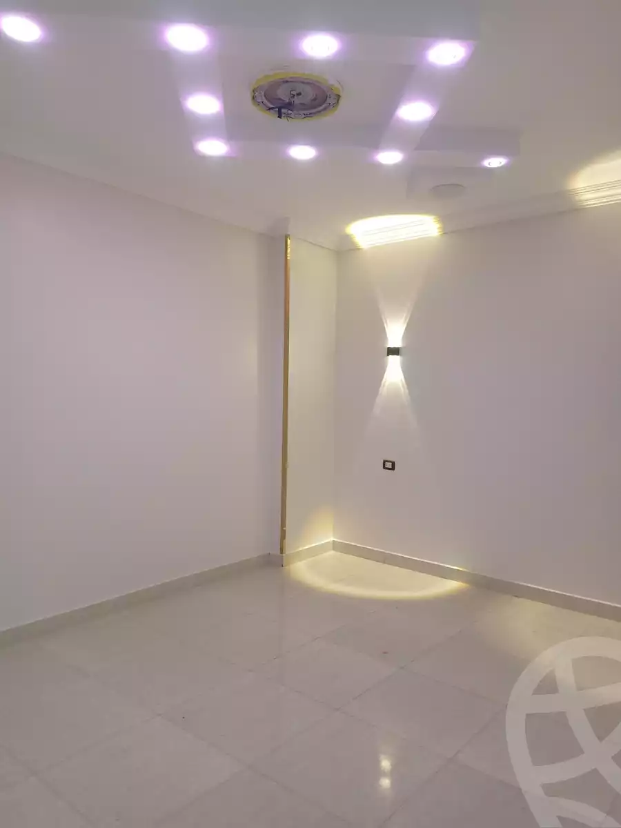 https://aqarmap.com.eg/ar/listing/6363469-for-rent-cairo-helwan-hadayek-helwan-nile-corniche-st