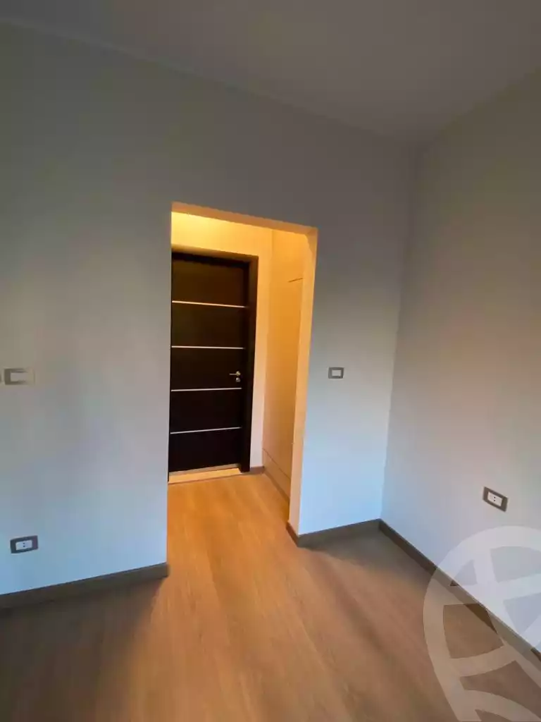 https://aqarmap.com.eg/en/listing/6363585-for-rent-cairo-el-sheikh-zayed-city-compounds-kmbwnd-wyst-twn-swdyk