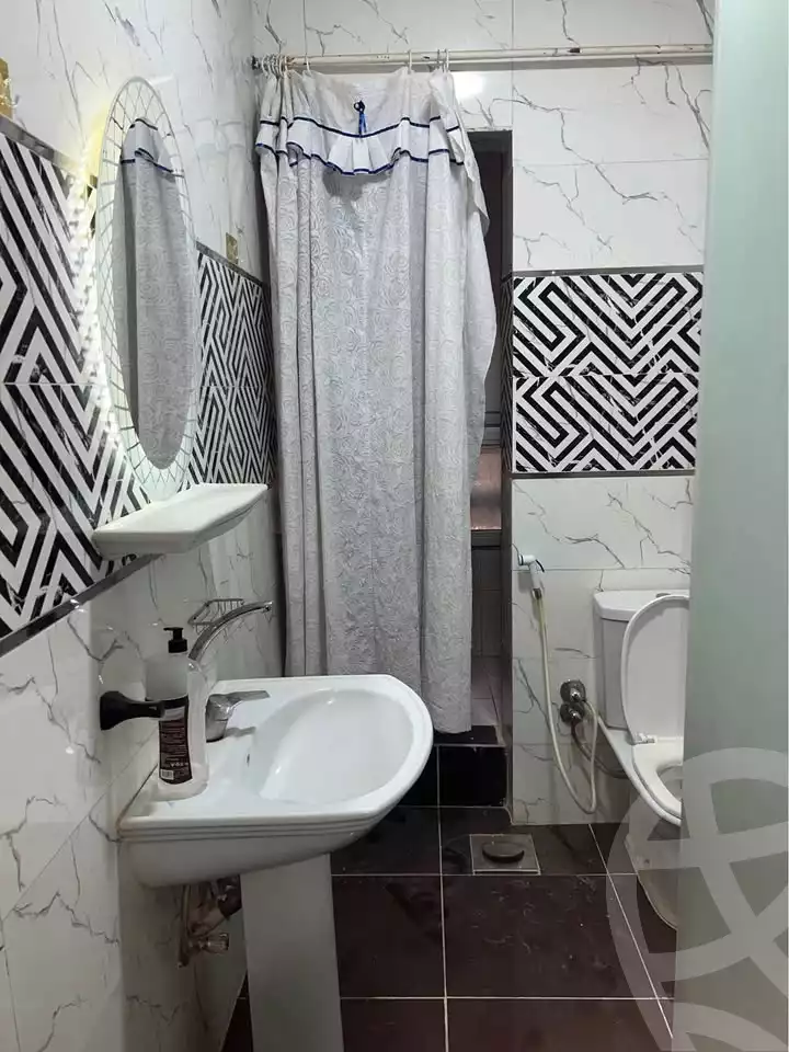 https://aqarmap.com.eg/en/listing/6365435-for-rent-cairo-15th-of-may-mjwr-27
