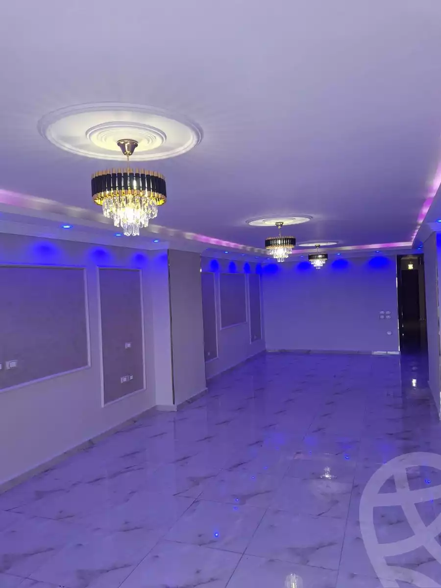 https://aqarmap.com.eg/ar/listing/6365962-for-sale-cairo-helwan-helwan-el-sharkeya-borhan-st