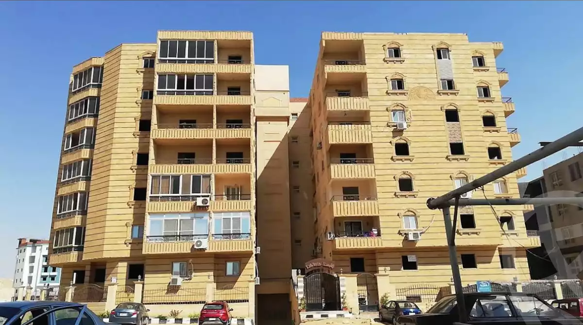https://aqarmap.com.eg/en/listing/6366425-for-sale-cairo-mokattam-el-hadabah-el-wosta-el-mantaqa-el-talta-baron-school-street