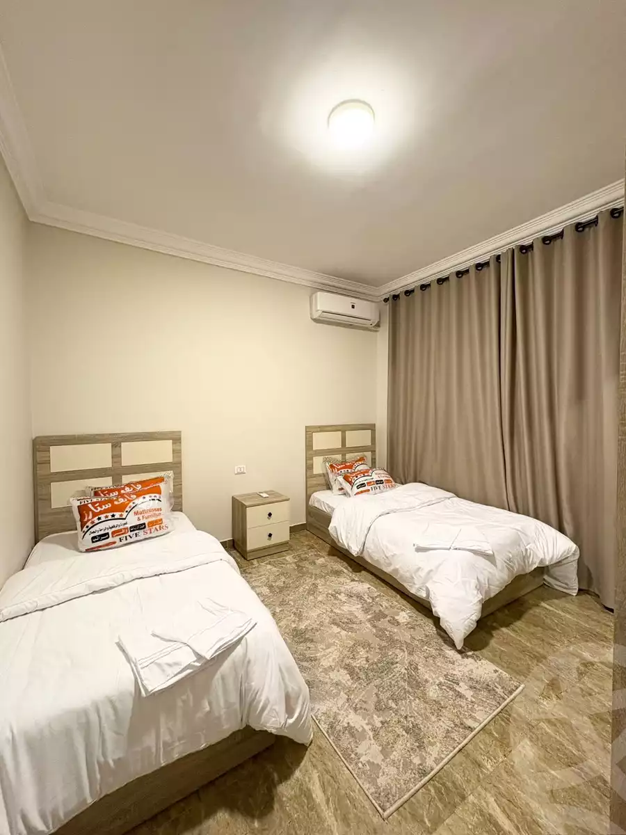 https://aqarmap.com.eg/en/listing/5863142-for-rent-cairo-new-cairo-compounds-el-mostashareen-compound