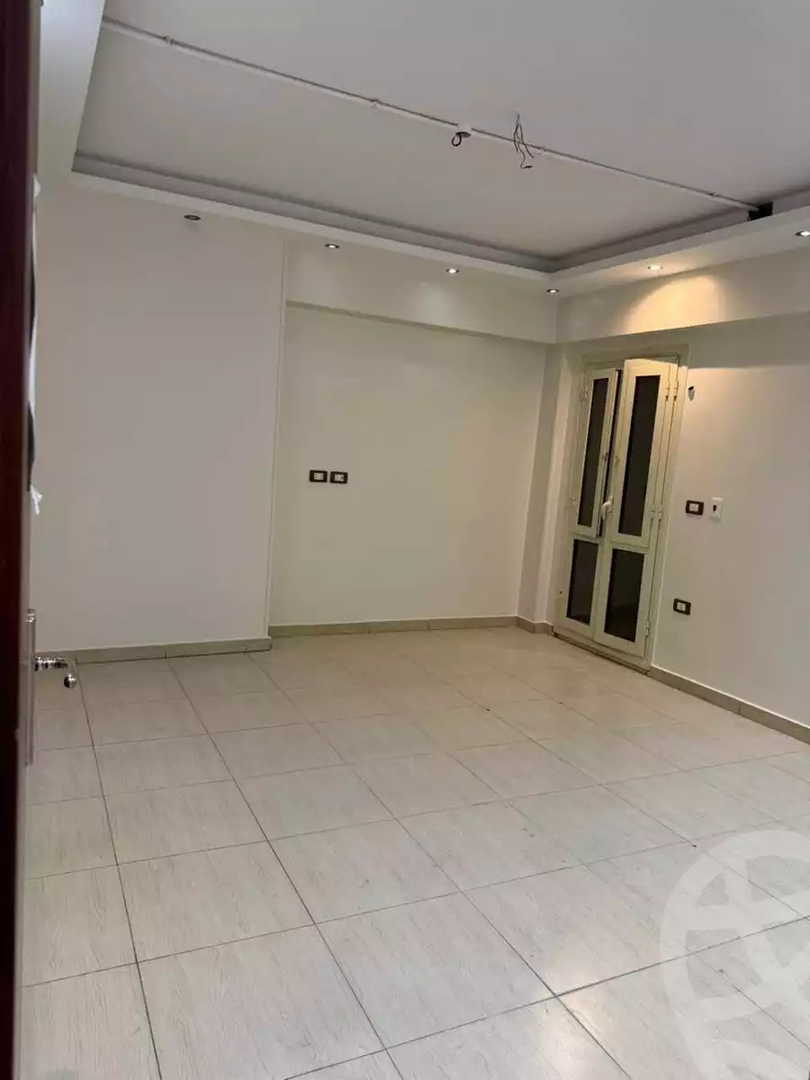 https://aqarmap.com.eg/en/listing/6367386-for-rent-cairo-helwan-helwan-el-sharkeya-el-maraghi-st