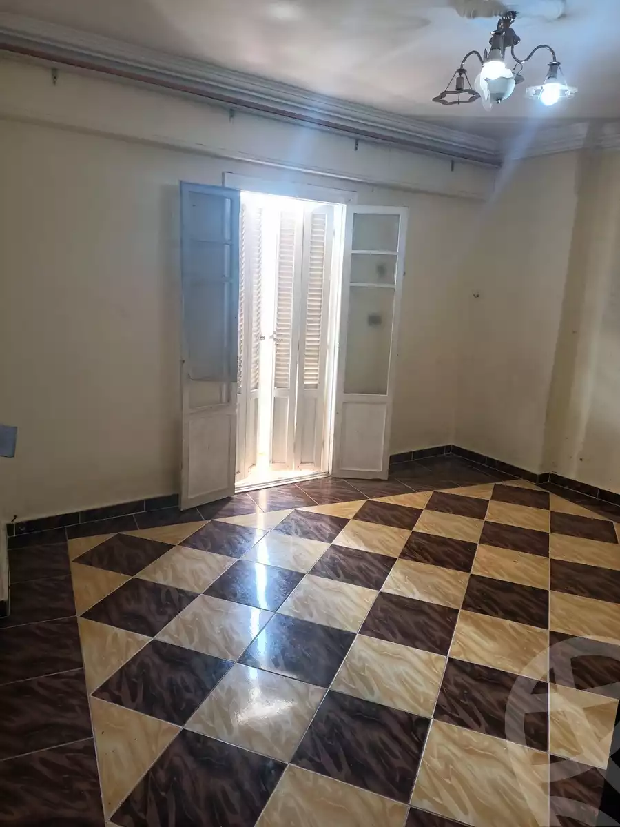 https://aqarmap.com.eg/en/listing/6367709-for-sale-alexandria-sydy-bshr-sydy-bshr-qbly-street-30