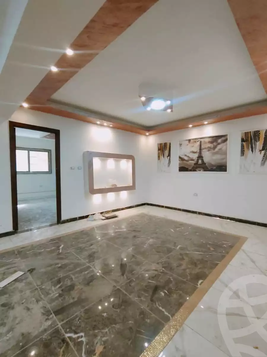 https://aqarmap.com.eg/en/listing/6368259-for-sale-qalyubia-shubra-el-khaima-el-shareaa-el-gadid-st