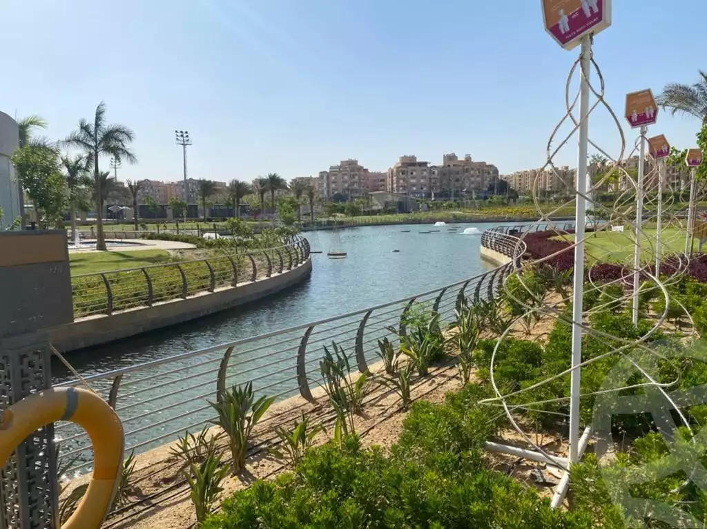 https://aqarmap.com.eg/en/listing/6369068-for-sale-cairo-el-sheikh-zayed-city-compounds-zyd-wr-llttwyr-z-tower