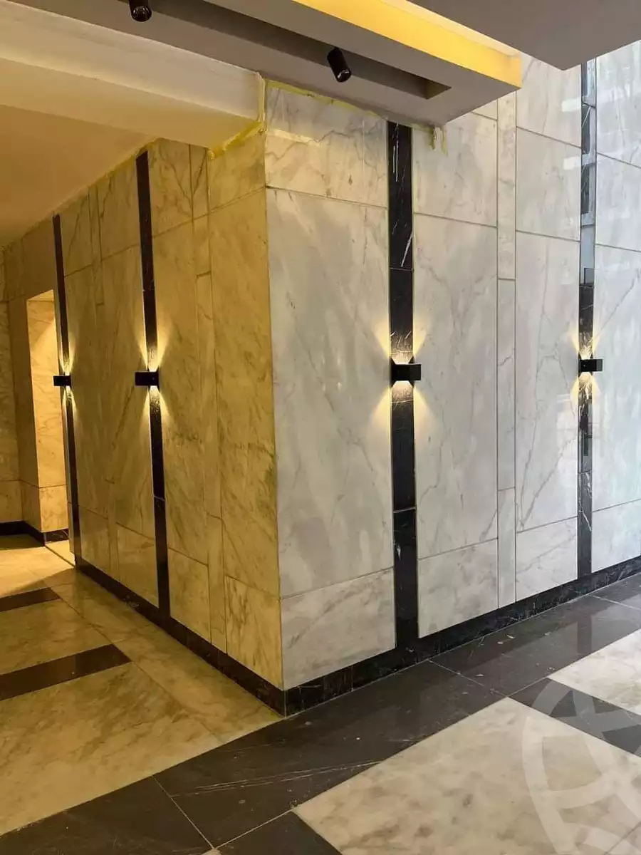 https://aqarmap.com.eg/en/listing/6369168-for-sale-cairo-el-maadi-compounds-rayhanah-plaza