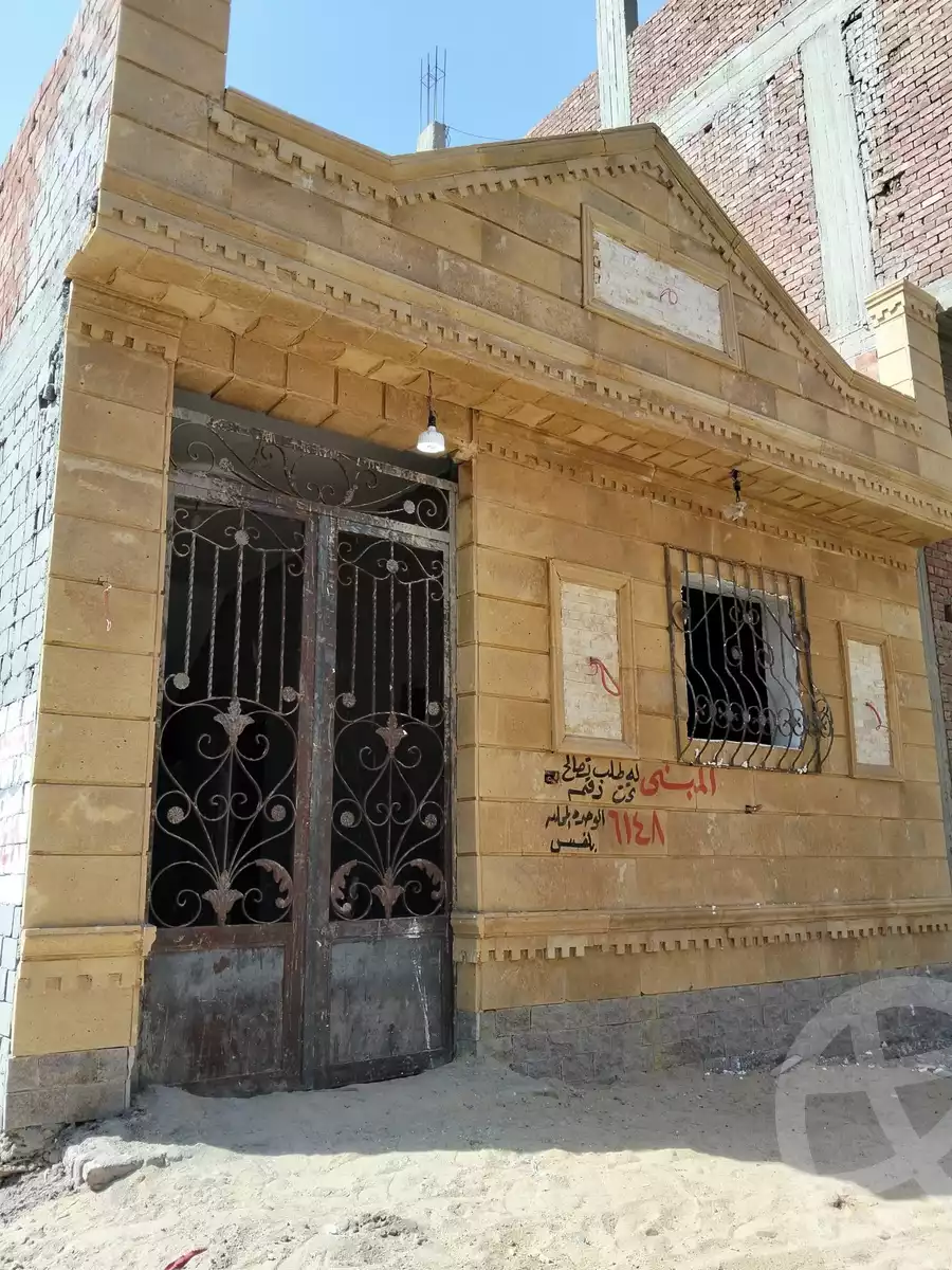 https://aqarmap.com.eg/en/listing/6369519-for-sale-qalyubia-qlioub-blqs