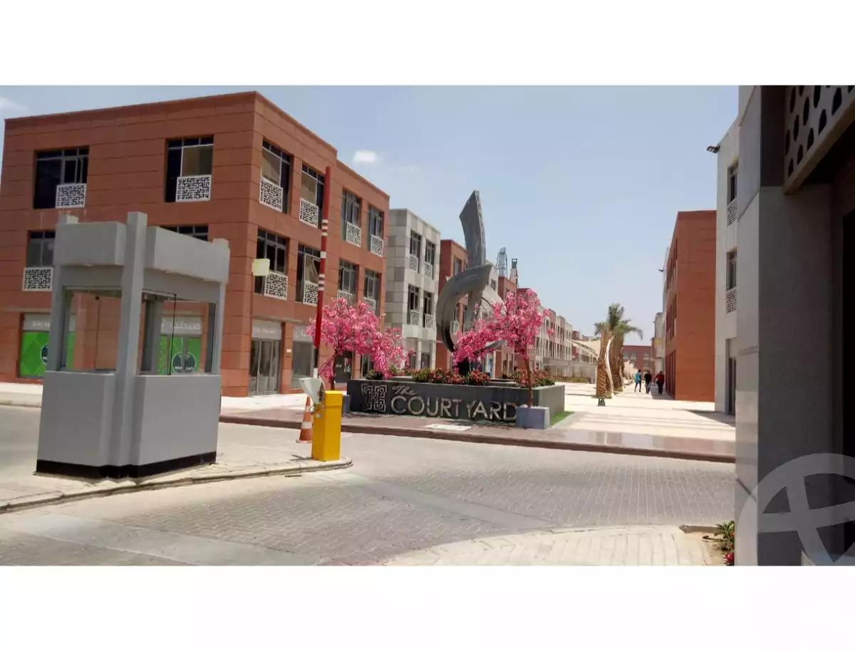 https://aqarmap.com.eg/en/listing/6370263-for-rent-cairo-el-sheikh-zayed-city-compounds-the-courtyard-mall-dorra