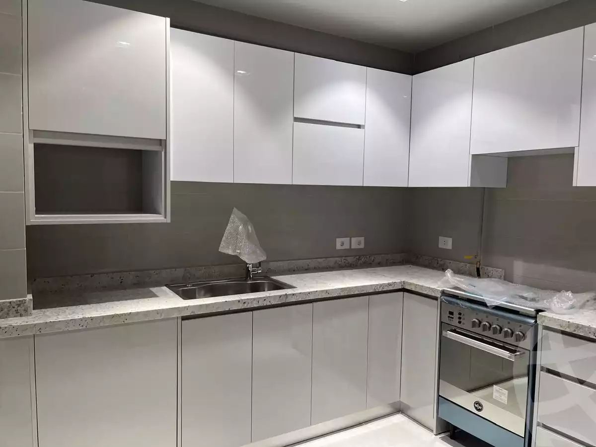 https://aqarmap.com.eg/ar/listing/6370382-for-sale-cairo-el-sheikh-zayed-city-compounds-jewar