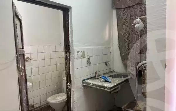 https://aqarmap.com.eg/en/listing/6371437-for-rent-cairo-15th-of-may-mjwr-12