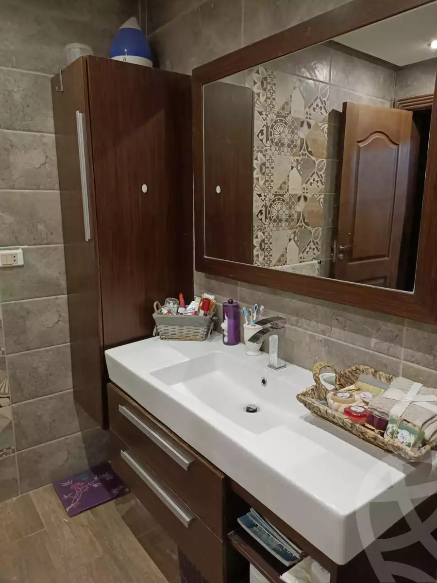 https://aqarmap.com.eg/ar/listing/6359826-for-sale-cairo-nasr-city-8th-zone-ahmed-el-zomor-st