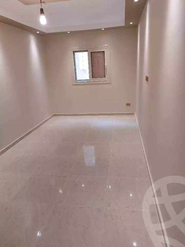 https://aqarmap.com.eg/ar/listing/6372140-for-sale-alexandria-moharram-bey