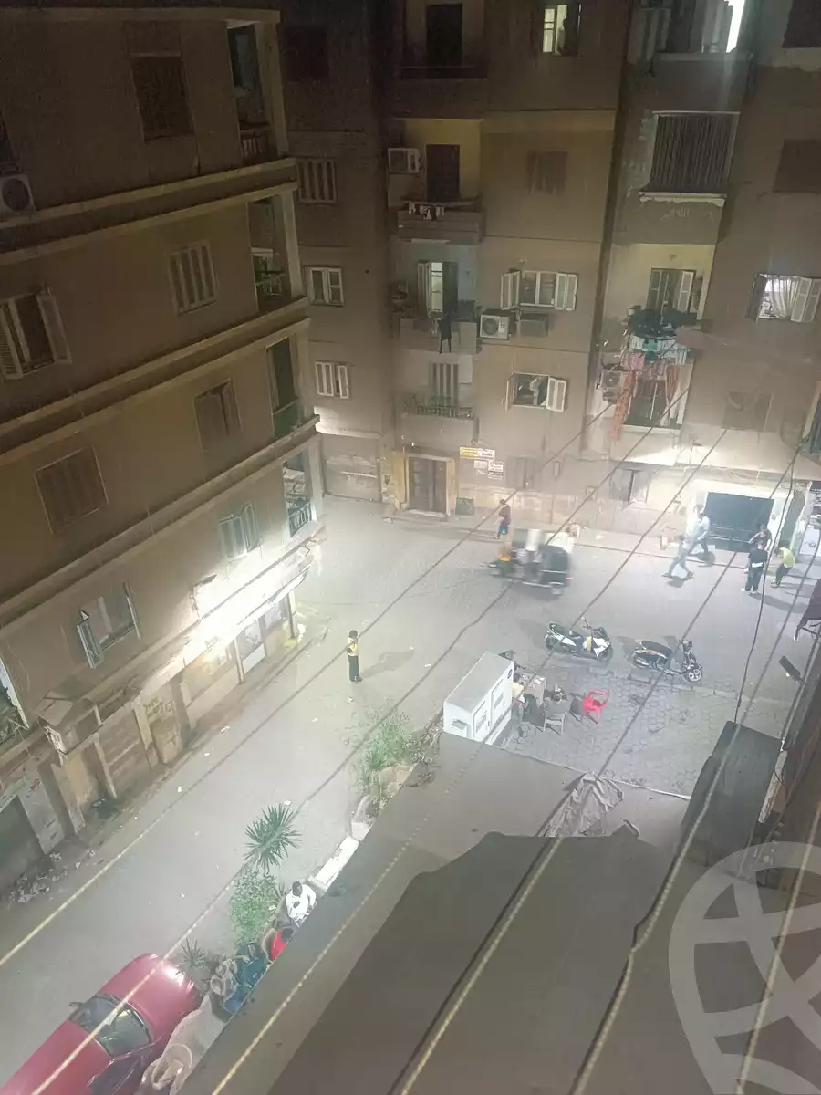 https://aqarmap.com.eg/ar/listing/6372647-for-sale-cairo-ain-shams-ain-shams-el-sharkia-afifi-effat-st