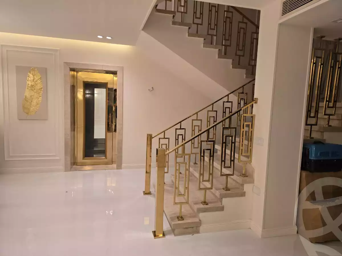 https://aqarmap.com.eg/en/listing/6374109-for-sale-cairo-new-cairo-madinaty-lmntq-lwl-fylt-talaat-mostafa-rd