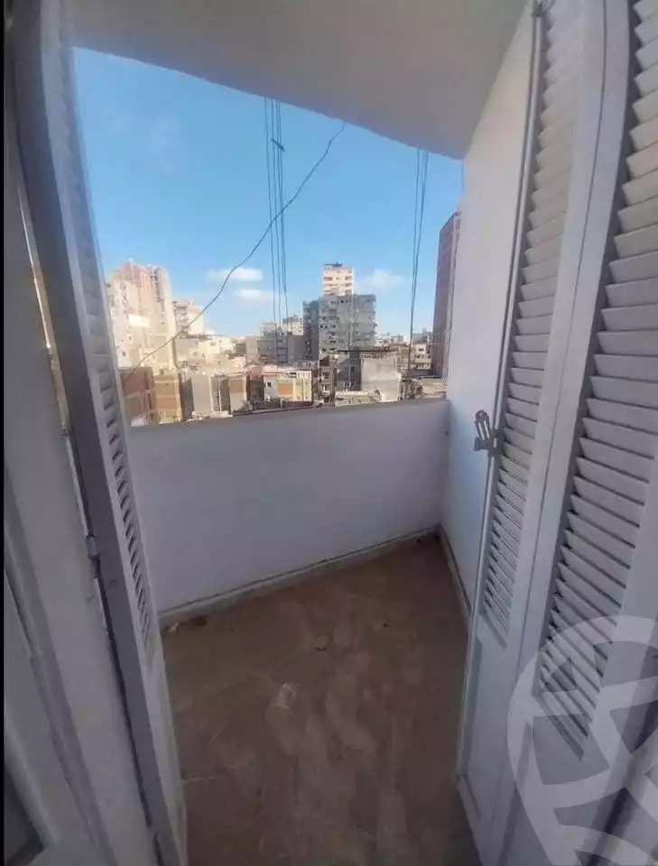 https://aqarmap.com.eg/en/listing/6374449-for-sale-alexandria-lauran