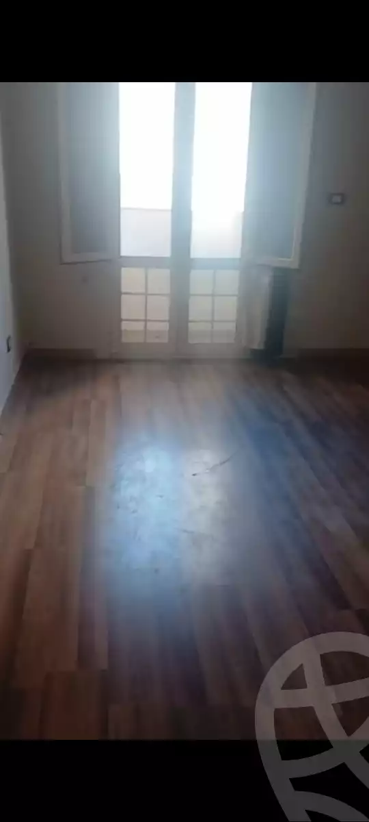 https://aqarmap.com.eg/en/listing/6374376-for-sale-alexandria-lsywf-lsywf-bhry-abd-el-salam-aref-st