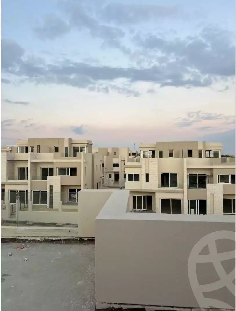 https://aqarmap.com.eg/ar/listing/6374633-for-sale-cairo-6th-of-october-compounds-tawny