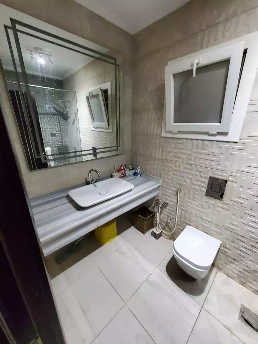 https://aqarmap.com.eg/en/listing/6374763-for-rent-cairo-el-sheikh-zayed-city-compounds-zayed-regency