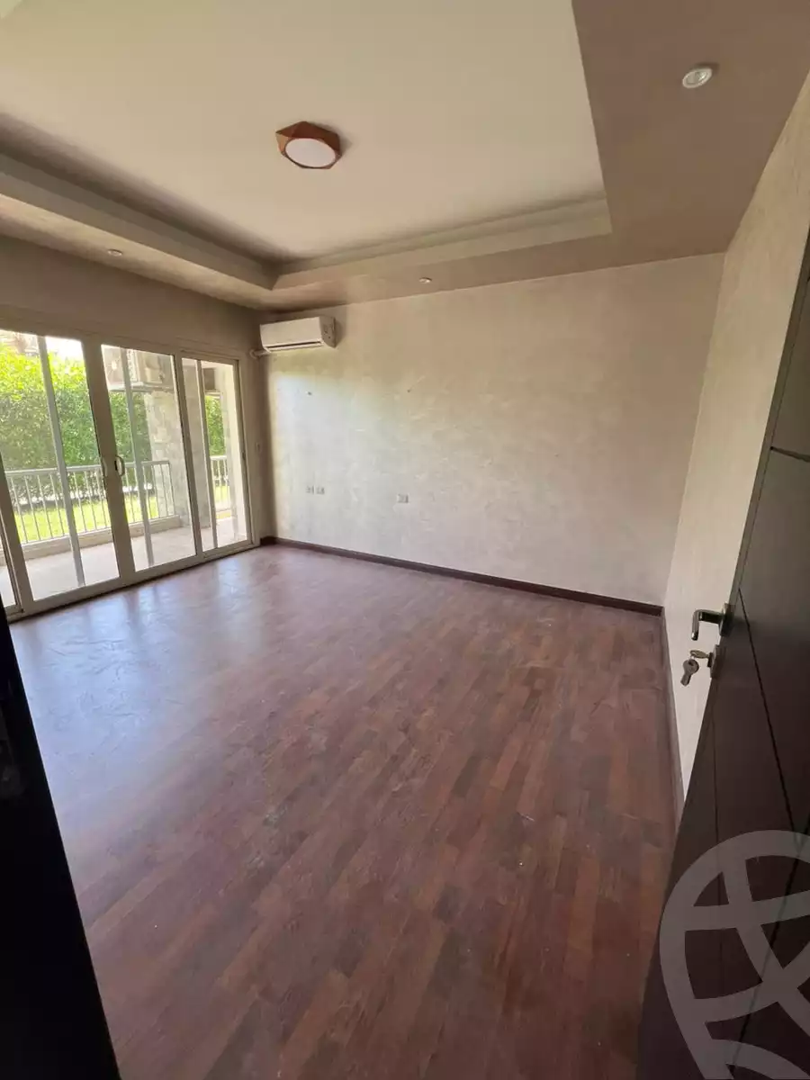 https://aqarmap.com.eg/en/listing/6374890-for-rent-cairo-el-sheikh-zayed-city-compounds-dh-drys