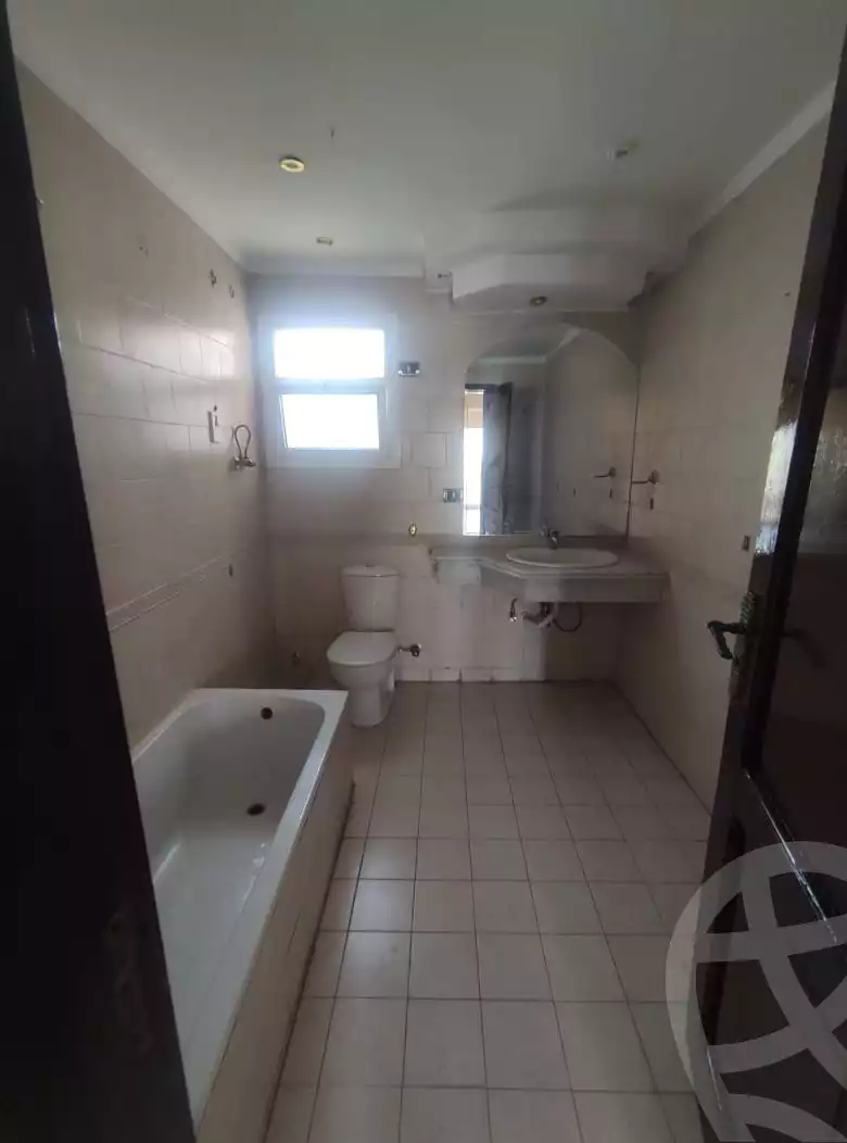 https://aqarmap.com.eg/en/listing/6375098-for-rent-cairo-el-sheikh-zayed-city-compounds-hadayek-el-mohandiseen