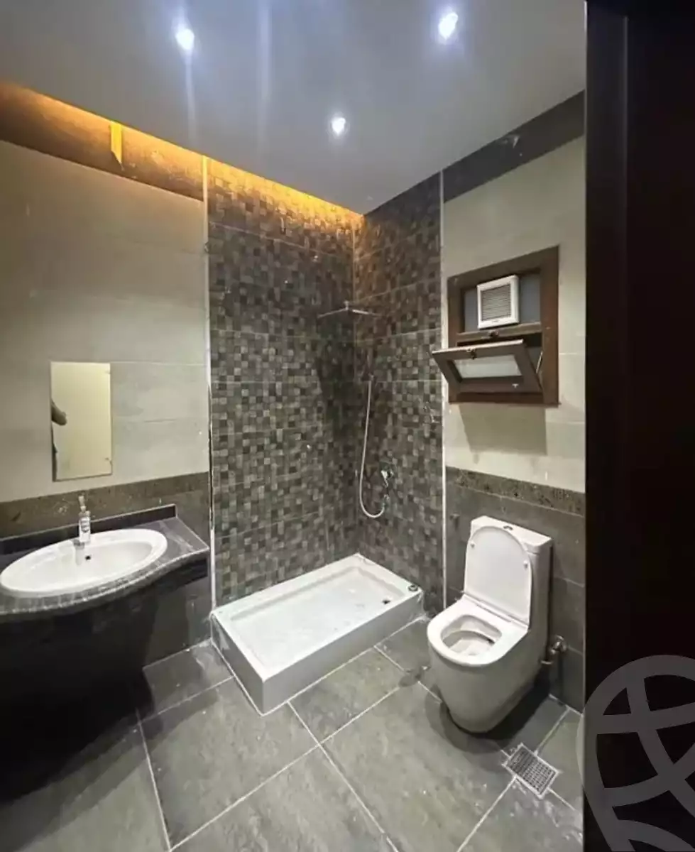 https://aqarmap.com.eg/ar/listing/6375272-for-rent-cairo-new-cairo-el-yassamin-el-yasmeen-8
