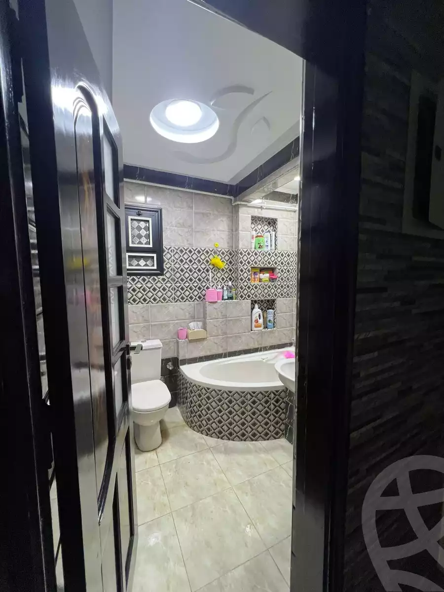 https://aqarmap.com.eg/en/listing/6375532-for-sale-cairo-ain-shams-yn-shms-lgrby