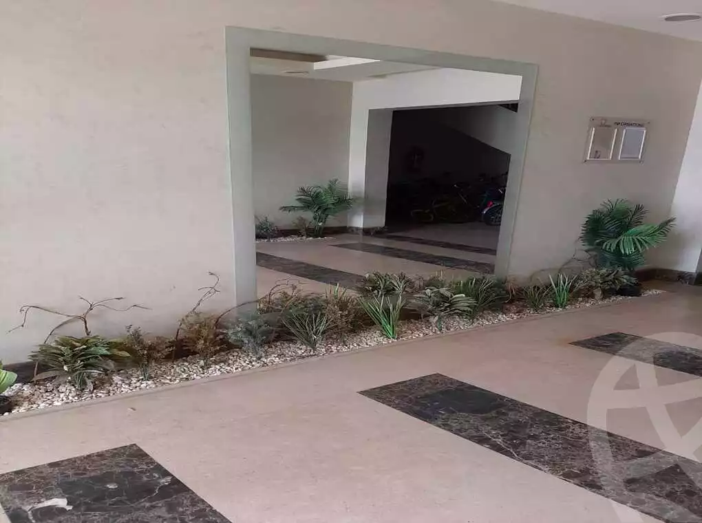 https://aqarmap.com.eg/en/listing/6376283-for-sale-cairo-el-sheikh-zayed-city-compounds-dh-drys