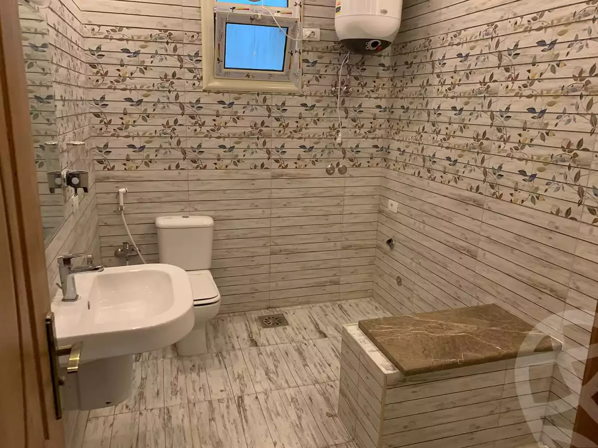 https://aqarmap.com.eg/en/listing/6376515-for-sale-cairo-el-sheikh-zayed-city-compounds-beverly-hills