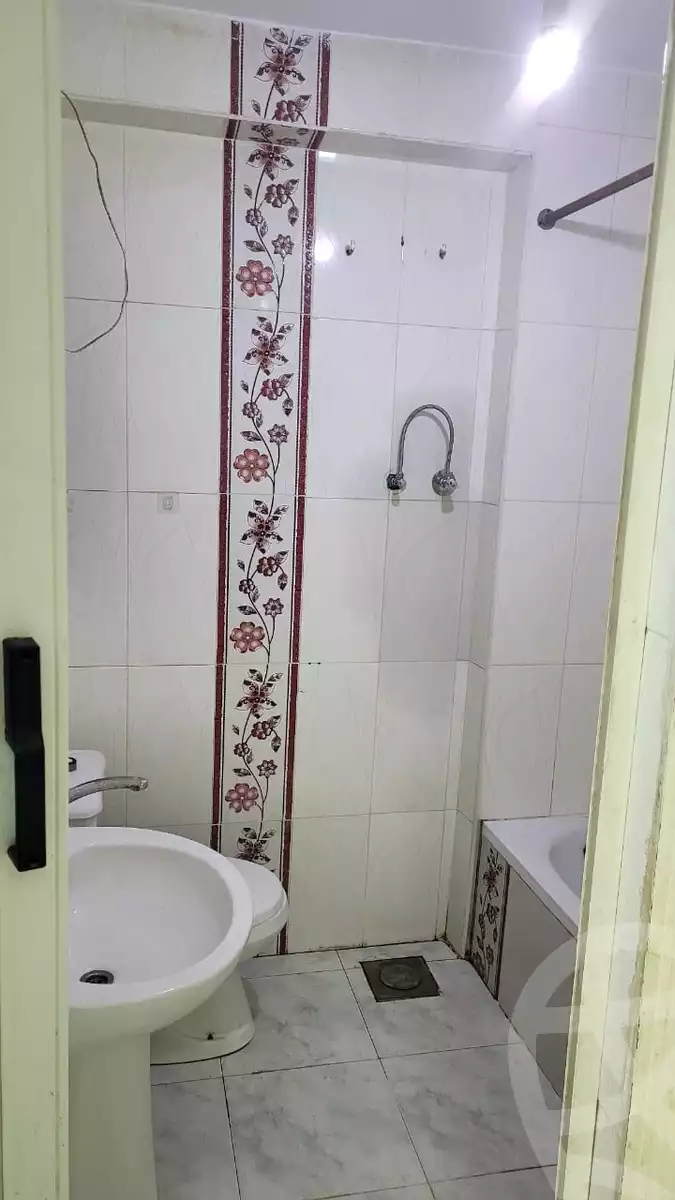 https://aqarmap.com.eg/en/listing/6377167-for-sale-cairo-faisal-kafr-tohormos-queen-nazli-st
