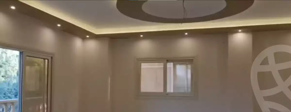 https://aqarmap.com.eg/en/listing/6379796-for-sale-cairo-new-cairo-ganob-el-akadamiya-south-academy-b-taha-hussein-st