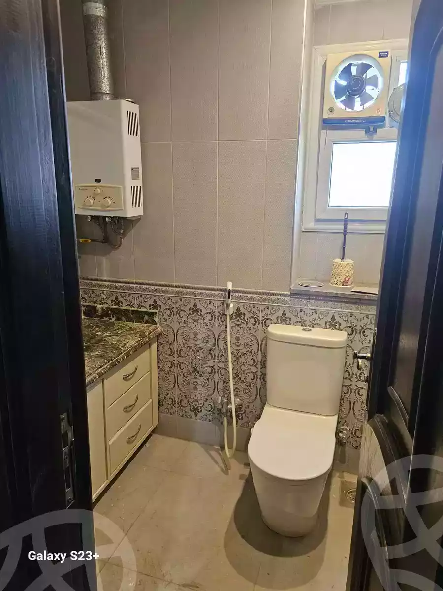 https://aqarmap.com.eg/en/listing/6380460-for-rent-cairo-el-sheikh-zayed-city-compounds-beverly-hills