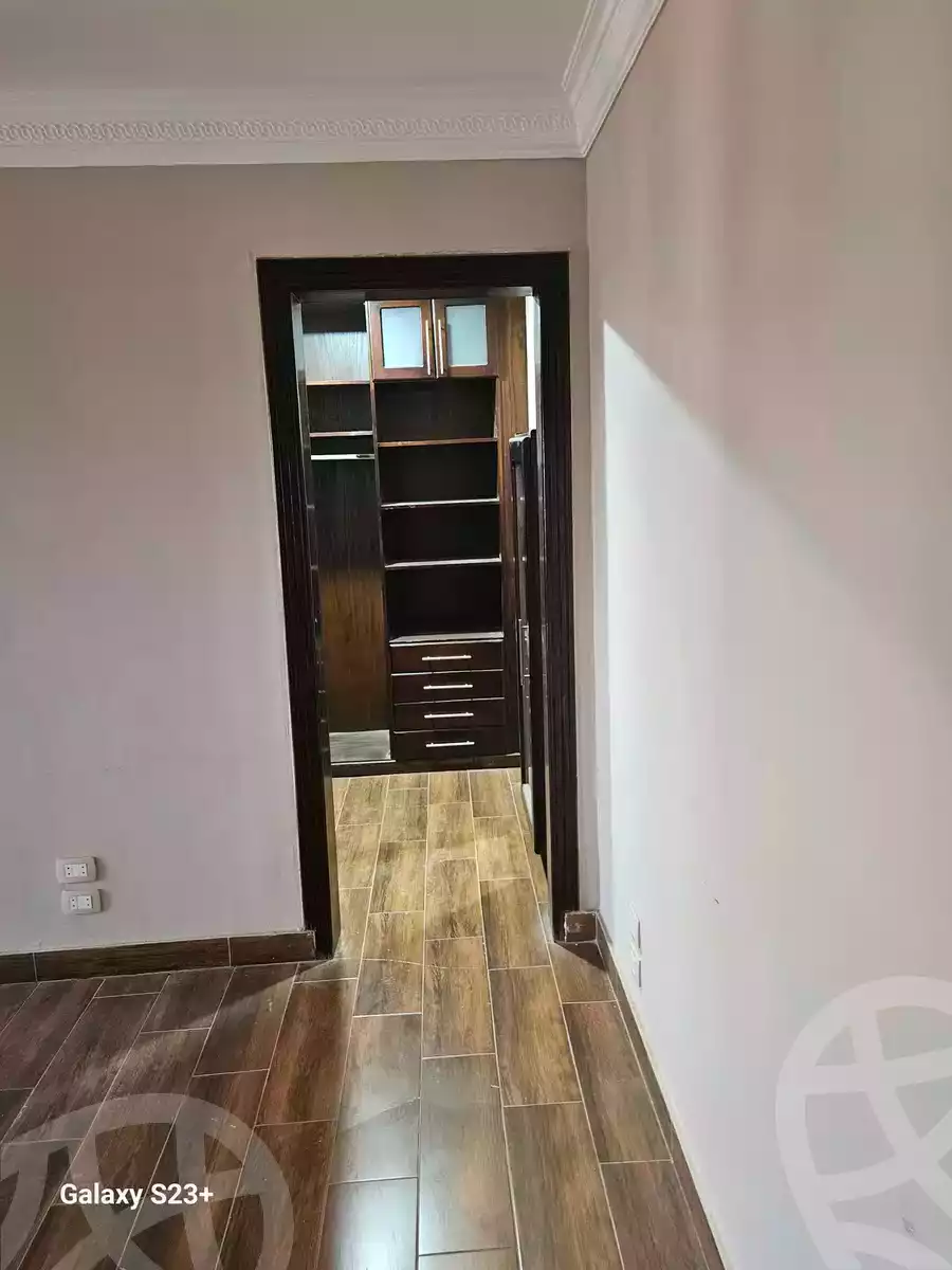 https://aqarmap.com.eg/en/listing/6380460-for-rent-cairo-el-sheikh-zayed-city-compounds-beverly-hills