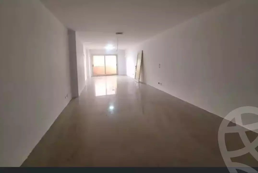 https://aqarmap.com.eg/ar/listing/6380691-for-rent-alexandria-smouha-mohammed-fawzi-moaz-st