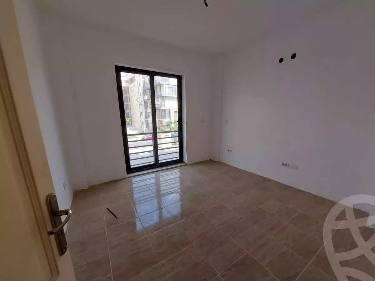 https://aqarmap.com.eg/ar/listing/6381970-for-sale-cairo-new-cairo-madinaty-eighth-zone-buildings-madinaty-b-8