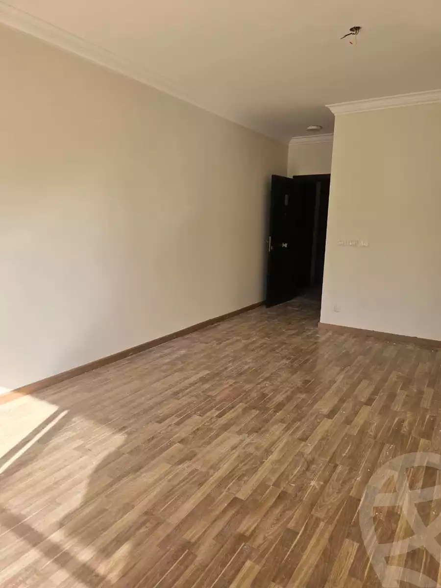 https://aqarmap.com.eg/ar/listing/6382137-for-rent-cairo-el-sheikh-zayed-city-compounds-dh-drys