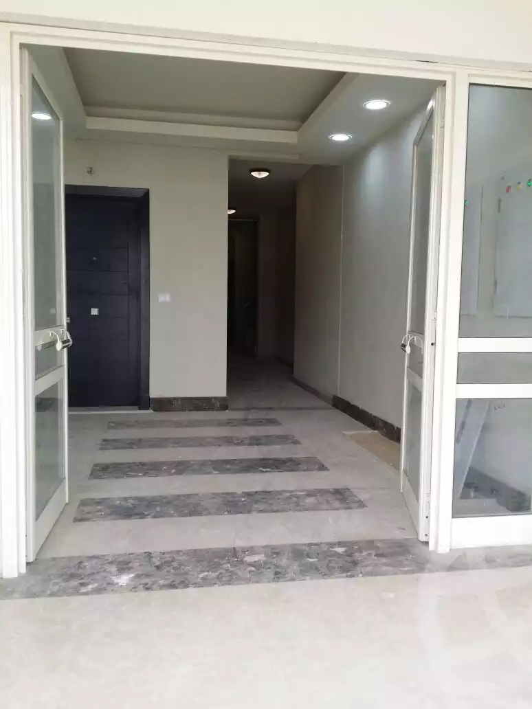 https://aqarmap.com.eg/en/listing/6382169-for-rent-cairo-el-sheikh-zayed-city-compounds-dh-drys