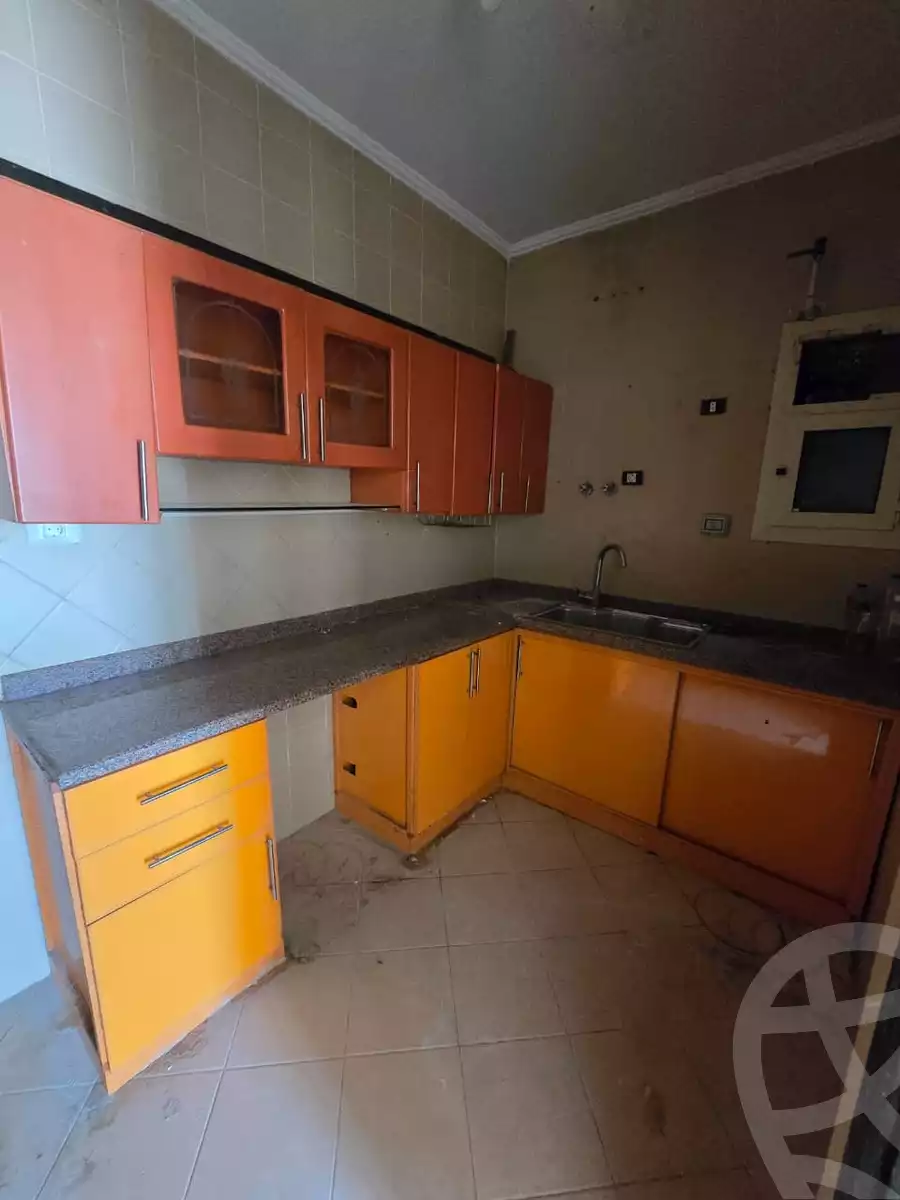 https://aqarmap.com.eg/ar/listing/6382207-for-rent-cairo-el-sheikh-zayed-city-compounds-dh-drys