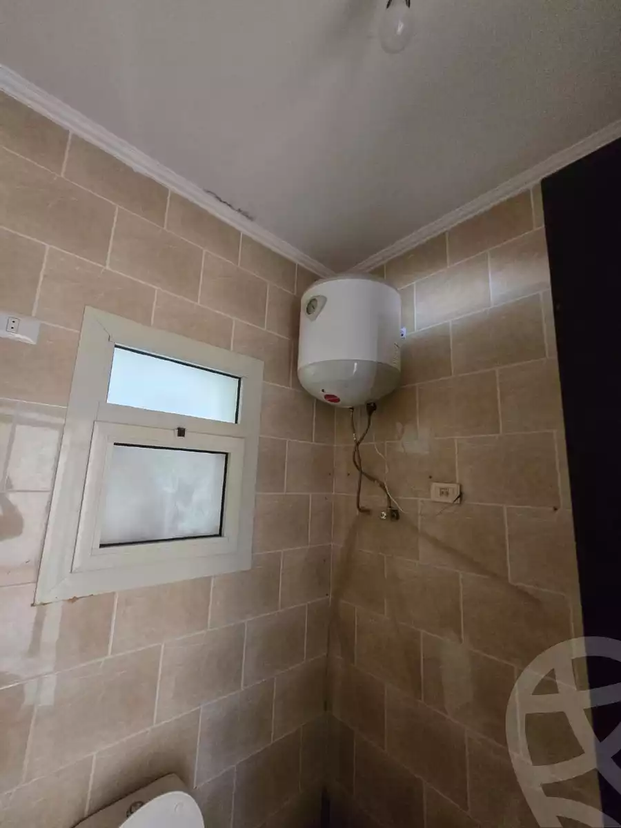 https://aqarmap.com.eg/ar/listing/6382207-for-rent-cairo-el-sheikh-zayed-city-compounds-dh-drys
